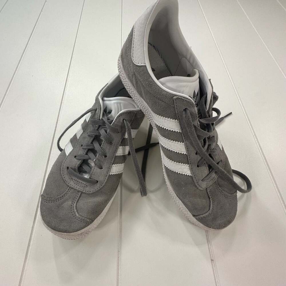 Adidas Originals Gazelle Grey Three White Gold Metallic Shoes Size US 6 FW0716